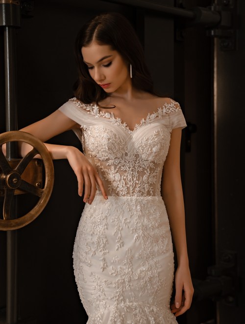 https://elisebride.ro/images/stories/virtuemart/product/19 Audrey       (2).jpg